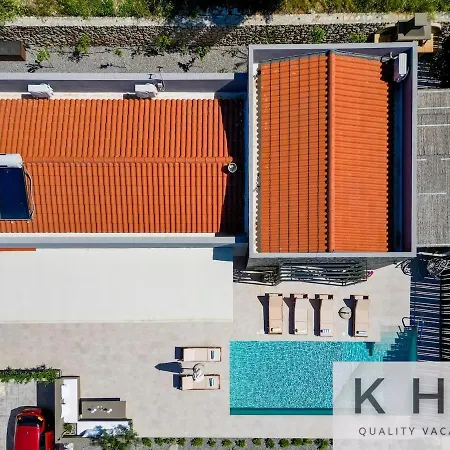 Peristeri In Lourdata Village! Villa *